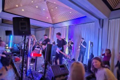 edd21ec2-157c-41c1-ad81-0aa90890906a